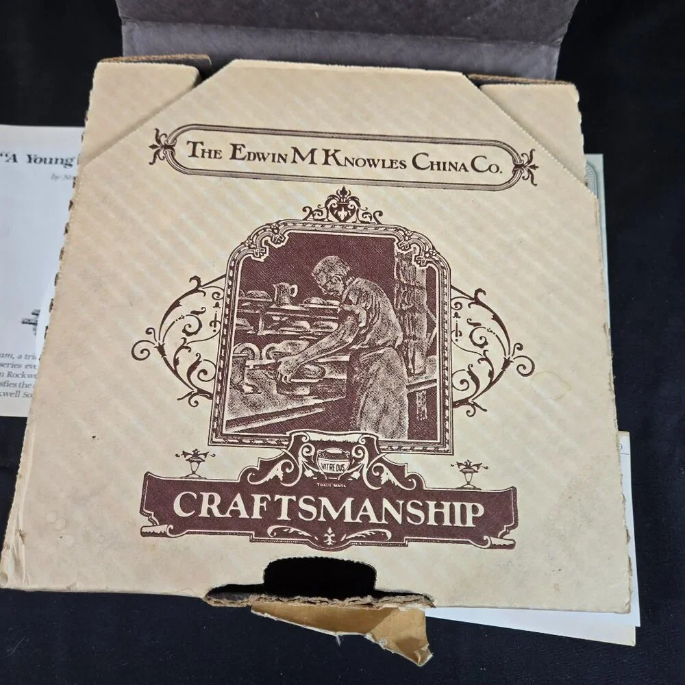 Vintage Knowles Norman Rockwell "A Young Girls Dream" Plate w COA & Original Box - Picture 7 of 8